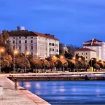 Coastal Апартаменты *