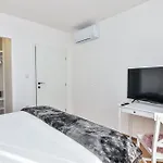 Апартаменты Coastal